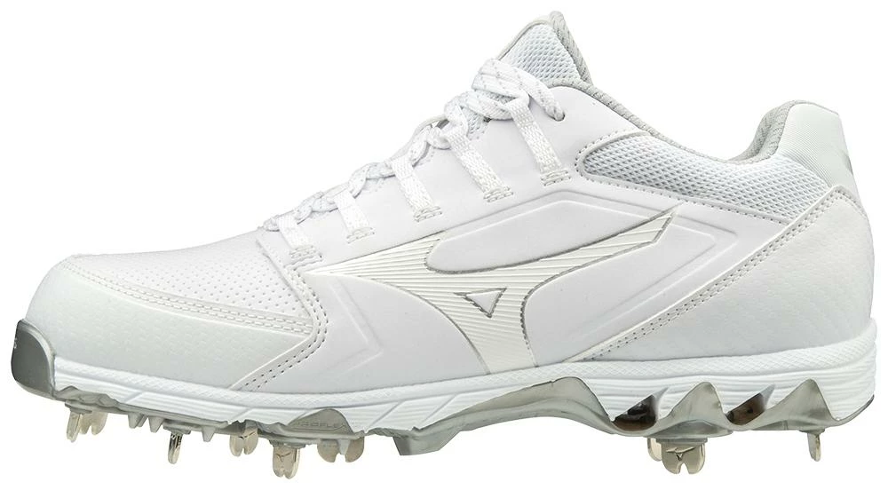 Mizuno 9-Spike Swift 6 Cleats - White 3 Mizuno 9-Spike Swift 6 Cleats - White