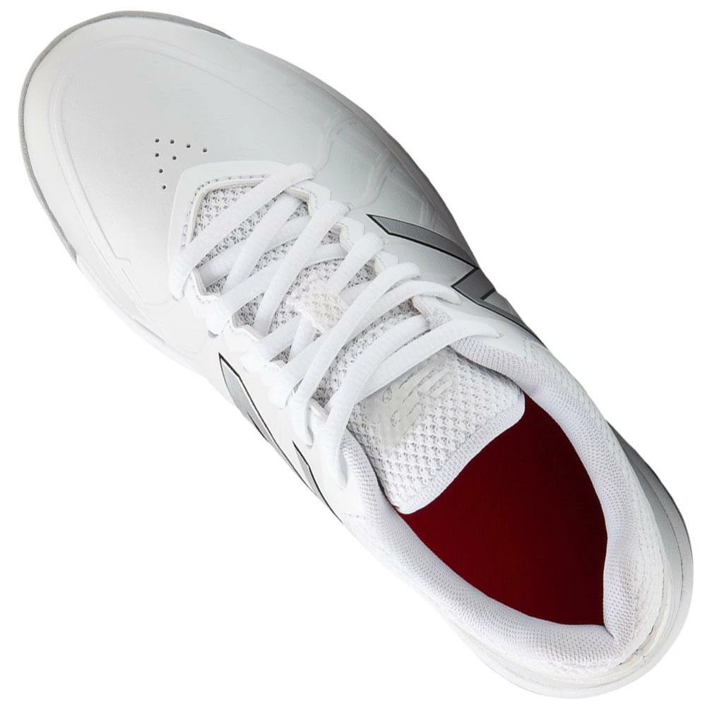 New Balance Youth J4040v5 Molded Baseball Cleats - White 6 New Balance Youth J4040v5 Molded Baseball Cleats - White - Image 4